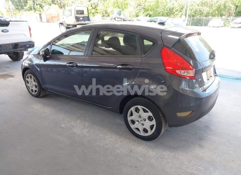 Photo 3 of 2013 Ford Fiesta SE (VIN 3FADP4EJ4DM183837)