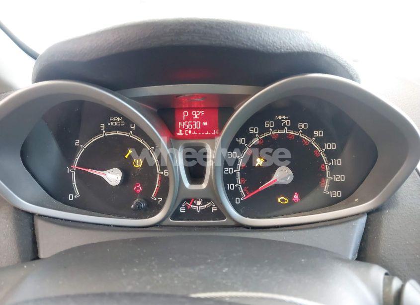 Photo 7 of 2013 Ford Fiesta SE (VIN 3FADP4EJ4DM183837)