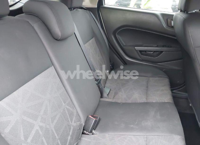 Photo 8 of 2013 Ford Fiesta SE (VIN 3FADP4EJ4DM223771)