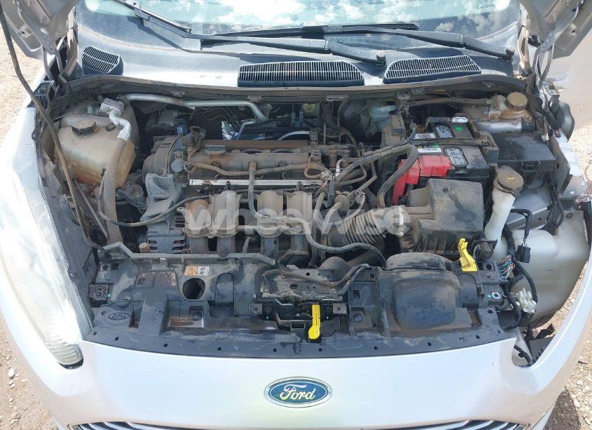 Photo 10 of 2014 Ford Fiesta SE (VIN 3FADP4EJ4EM151911)