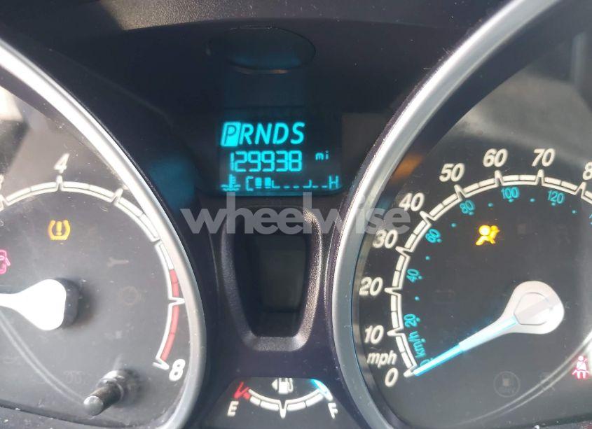 Photo 16 of 2014 Ford Fiesta SE (VIN 3FADP4EJ4EM151911)