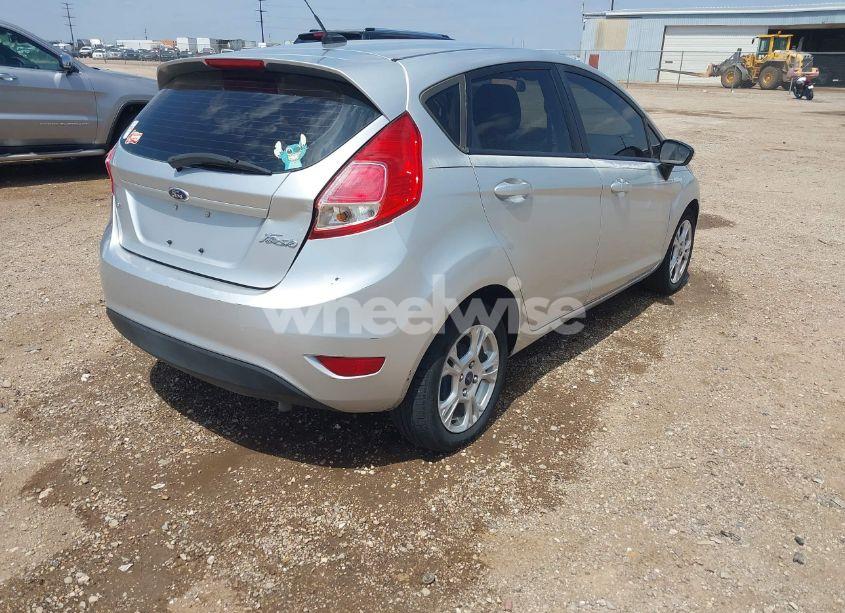 Photo 4 of 2014 Ford Fiesta SE (VIN 3FADP4EJ4EM151911)