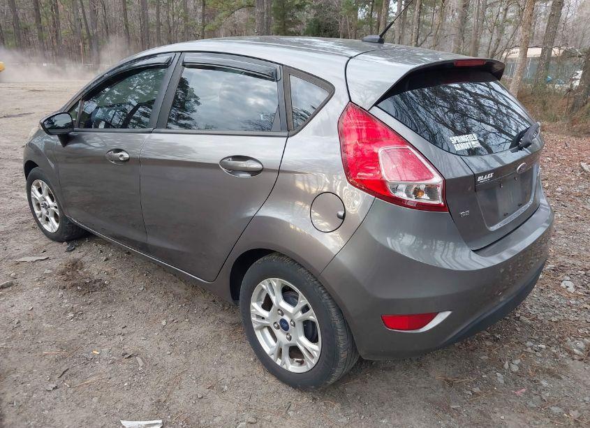 Photo 3 of 2014 Ford Fiesta SE (VIN 3FADP4EJ4EM195262)