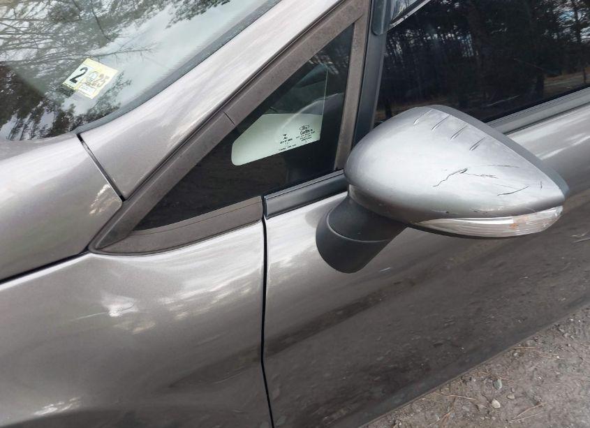 Photo 6 of 2014 Ford Fiesta SE (VIN 3FADP4EJ4EM195262)