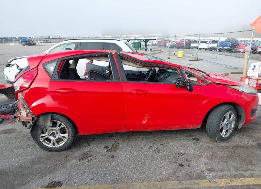 Photo 14 of 2015 Ford Fiesta SE (VIN 3FADP4EJ4FM111572)