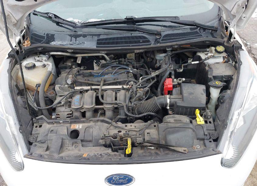 Photo 10 of 2015 Ford Fiesta SE (VIN 3FADP4EJ4FM223899)