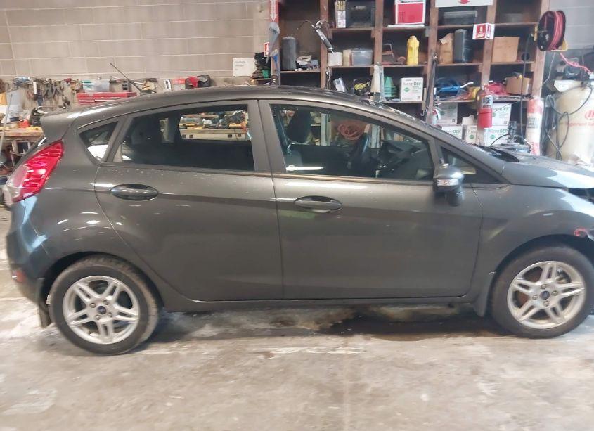 Photo 14 of 2018 Ford Fiesta SE (VIN 3FADP4EJ4JM126193)