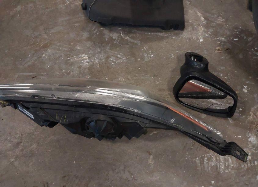 Photo 18 of 2018 Ford Fiesta SE (VIN 3FADP4EJ4JM126193)