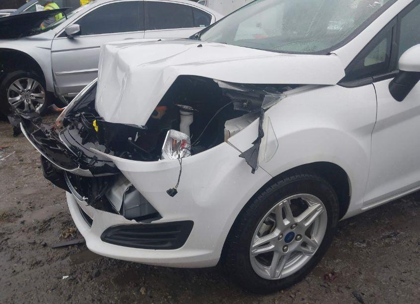 Photo 19 of 2019 Ford Fiesta SE (VIN 3FADP4EJ4KM108682)