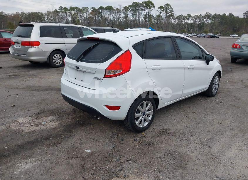Photo 4 of 2011 Ford Fiesta SE (VIN 3FADP4EJ5BM146731)