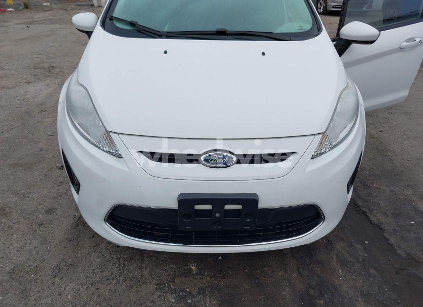 Photo 6 of 2011 Ford Fiesta SE (VIN 3FADP4EJ5BM146731)