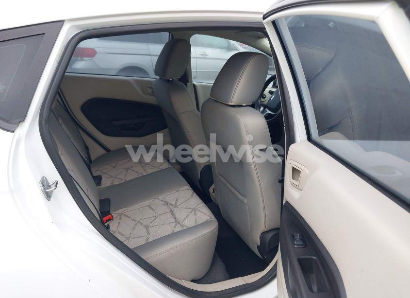 Photo 8 of 2011 Ford Fiesta SE (VIN 3FADP4EJ5BM146731)