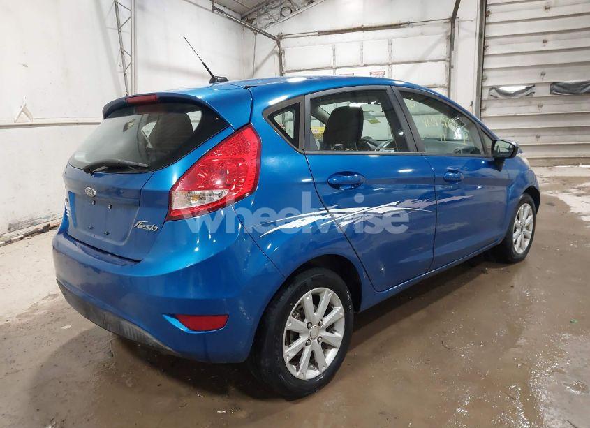 Photo 4 of 2011 Ford Fiesta SE (VIN 3FADP4EJ5BM157521)
