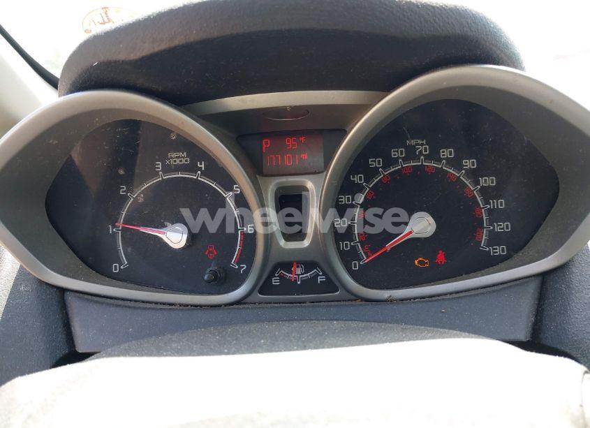 Photo 7 of 2011 Ford Fiesta SE (VIN 3FADP4EJ5BM232623)