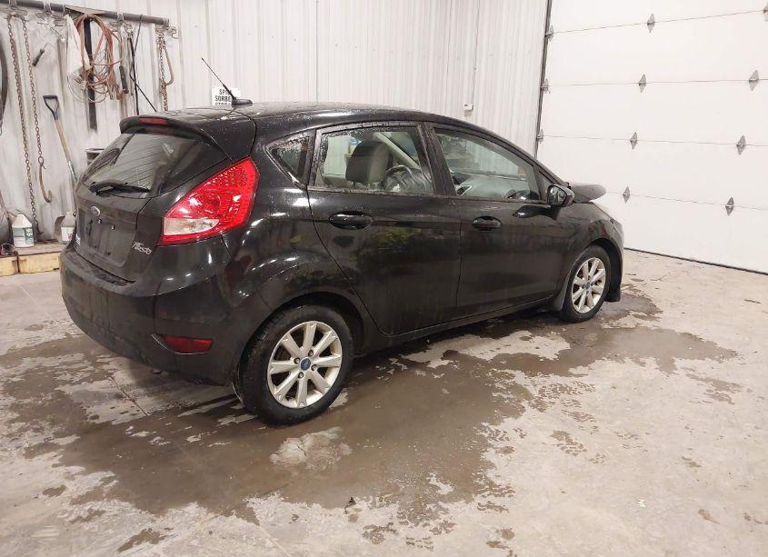 Photo 4 of 2011 Ford Fiesta SE (VIN 3FADP4EJ5BM233321)