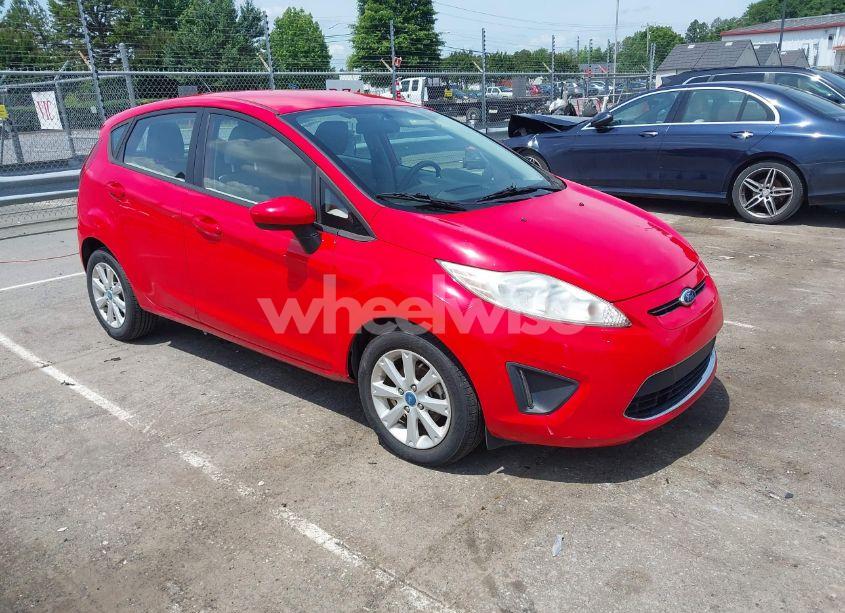 2012 Ford Fiesta SE (VIN 3FADP4EJ5CM146455) main photo