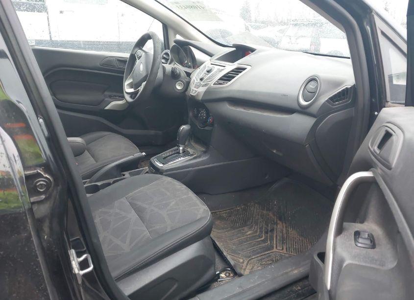 Photo 5 of 2013 Ford Fiesta SE (VIN 3FADP4EJ5DM109472)