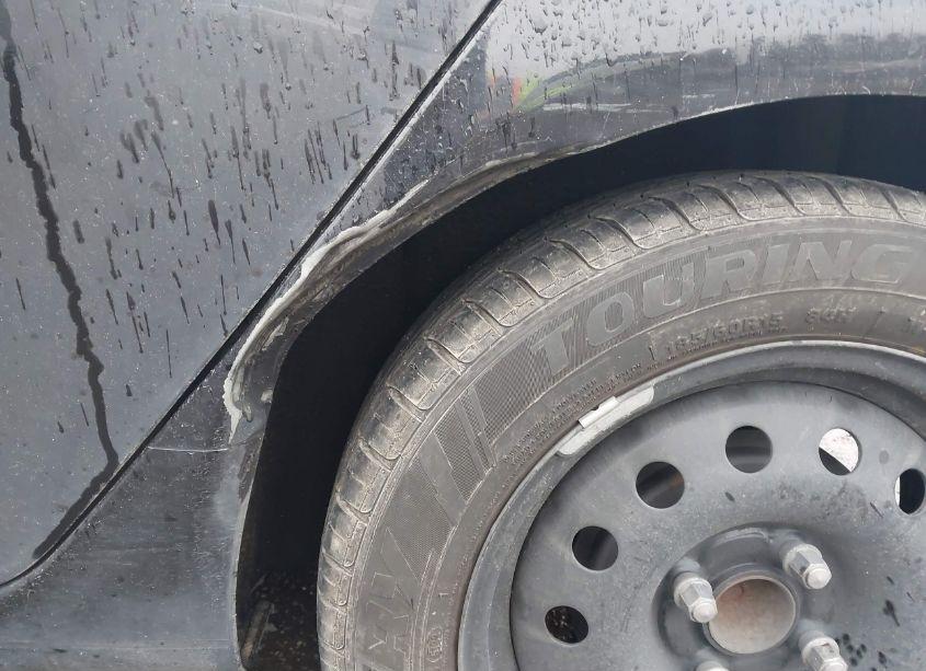 Photo 6 of 2013 Ford Fiesta SE (VIN 3FADP4EJ5DM109472)