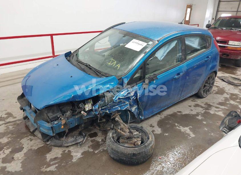 Photo 2 of 2013 Ford Fiesta SE (VIN 3FADP4EJ5DM177478)