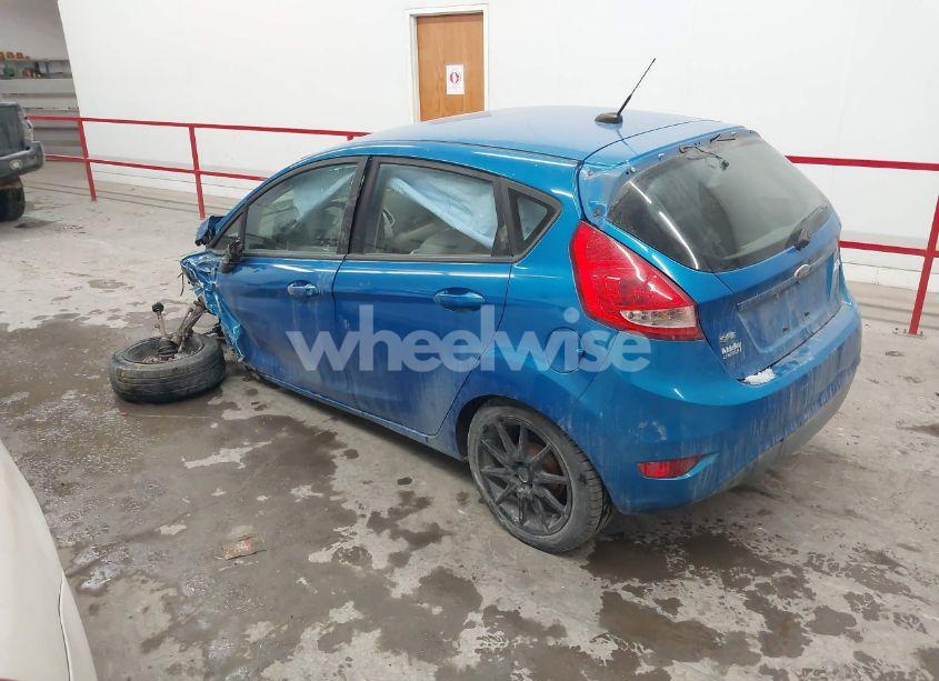 Photo 3 of 2013 Ford Fiesta SE (VIN 3FADP4EJ5DM177478)