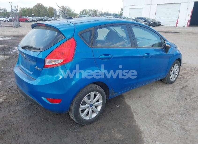 Photo 4 of 2013 Ford Fiesta SE (VIN 3FADP4EJ5DM202248)