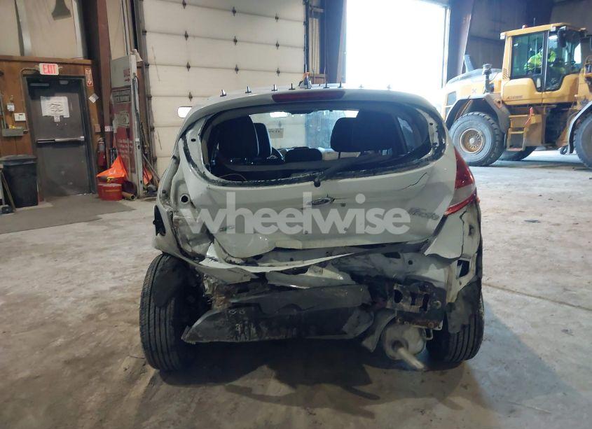 Photo 6 of 2013 Ford Fiesta SE (VIN 3FADP4EJ5DM202864)