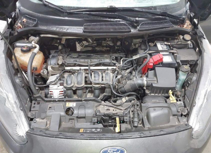 Photo 10 of 2015 Ford Fiesta SE (VIN 3FADP4EJ5FM162286)