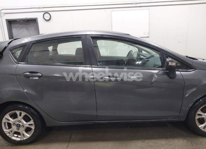 Photo 13 of 2015 Ford Fiesta SE (VIN 3FADP4EJ5FM162286)