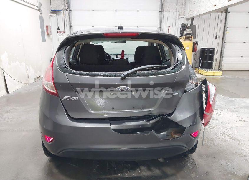 Photo 16 of 2015 Ford Fiesta SE (VIN 3FADP4EJ5FM162286)