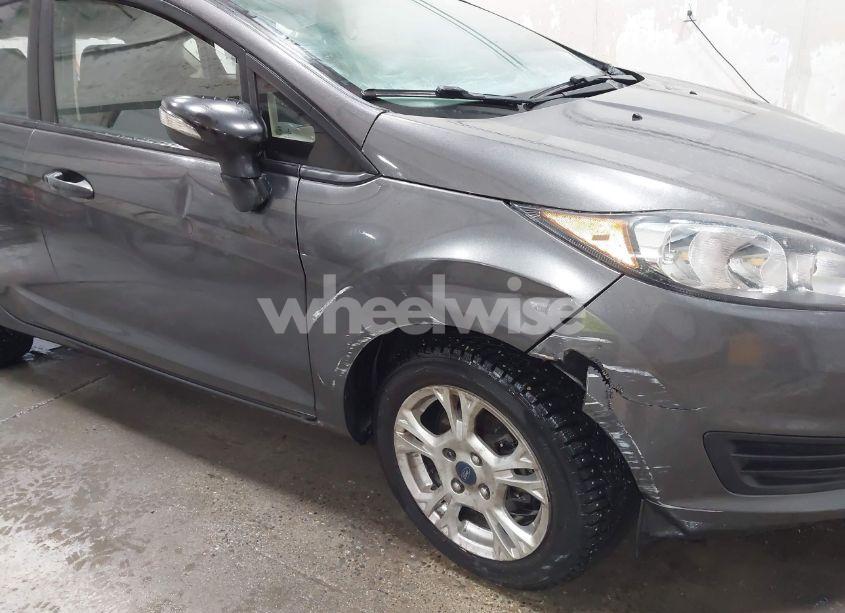 Photo 17 of 2015 Ford Fiesta SE (VIN 3FADP4EJ5FM162286)