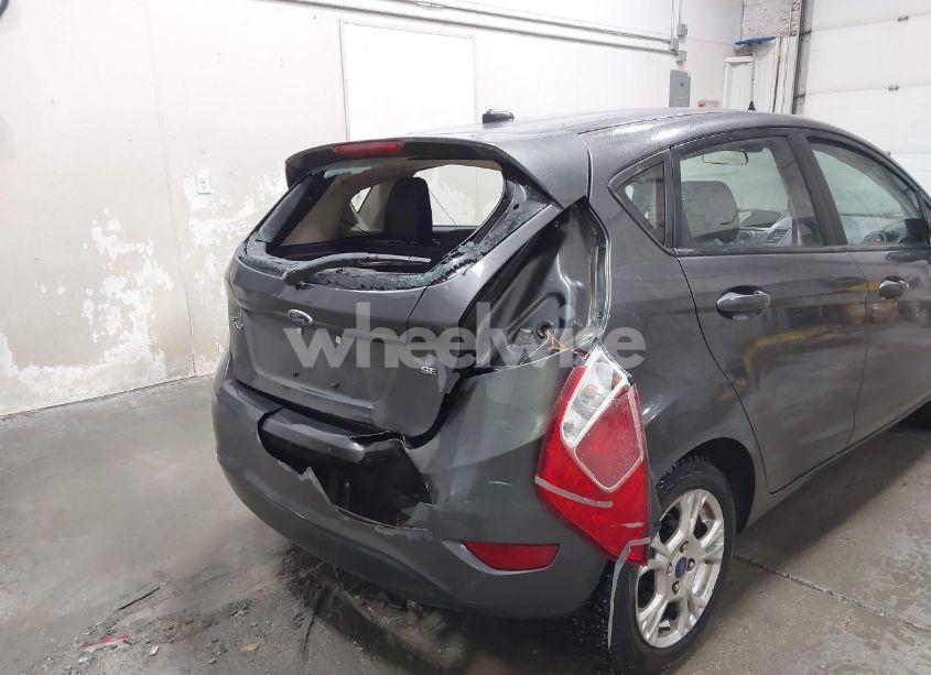 Photo 6 of 2015 Ford Fiesta SE (VIN 3FADP4EJ5FM162286)