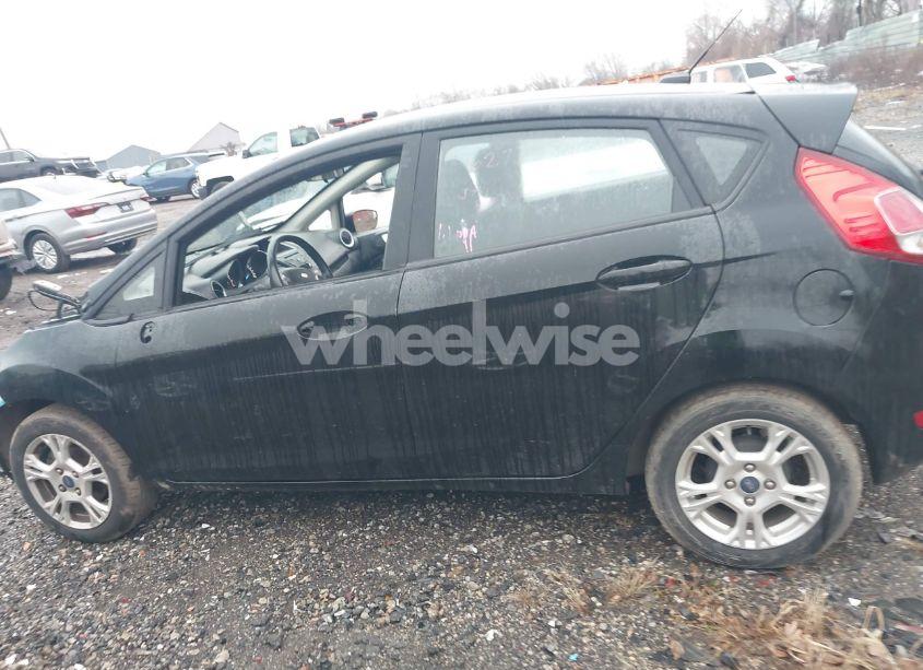 Photo 15 of 2016 Ford Fiesta SE (VIN 3FADP4EJ5GM109010)