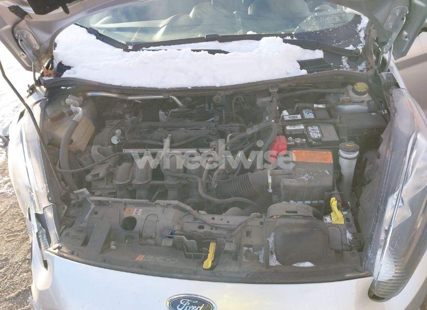 Photo 10 of 2016 Ford Fiesta SE (VIN 3FADP4EJ5GM186430)