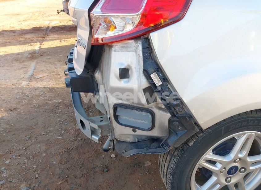 Photo 20 of 2018 Ford Fiesta SE (VIN 3FADP4EJ5JM140281)