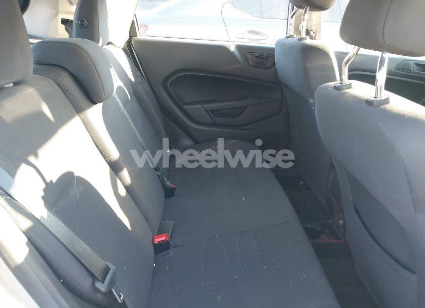 Photo 8 of 2018 Ford Fiesta SE (VIN 3FADP4EJ5JM140281)