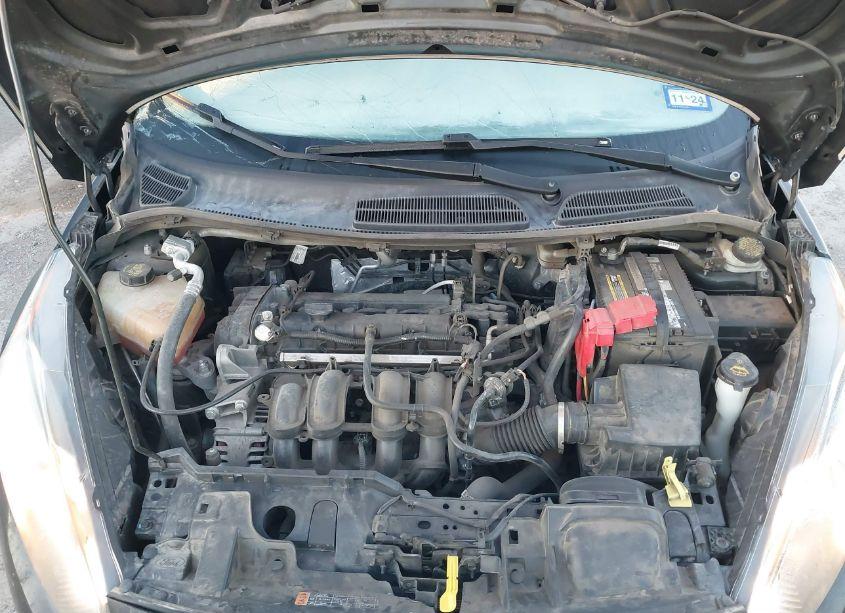 Photo 10 of 2019 Ford Fiesta SE (VIN 3FADP4EJ5KM155624)