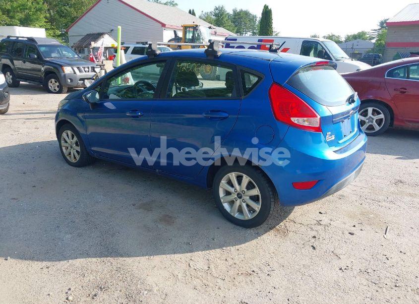 Photo 3 of 2011 Ford Fiesta SE (VIN 3FADP4EJ6BM141666)