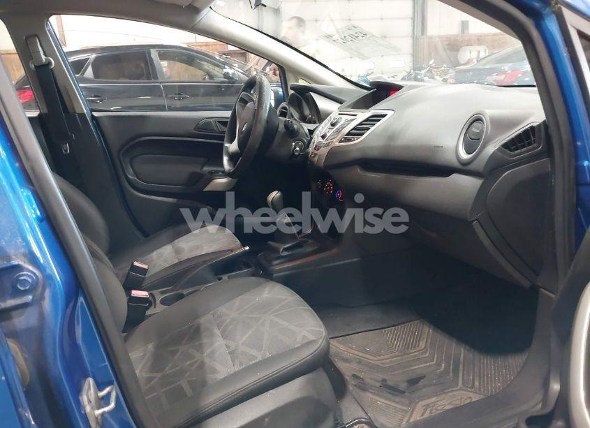 Photo 5 of 2011 Ford Fiesta SE (VIN 3FADP4EJ6BM144020)