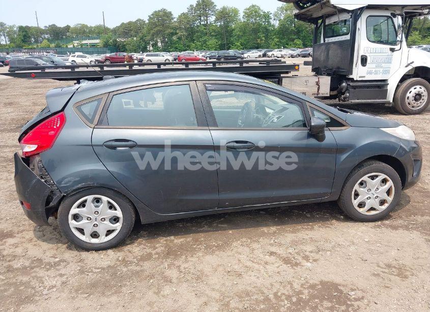 Photo 13 of 2011 Ford Fiesta SE (VIN 3FADP4EJ6BM231271)
