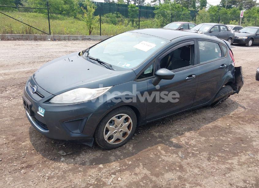 Photo 2 of 2011 Ford Fiesta SE (VIN 3FADP4EJ6BM231271)