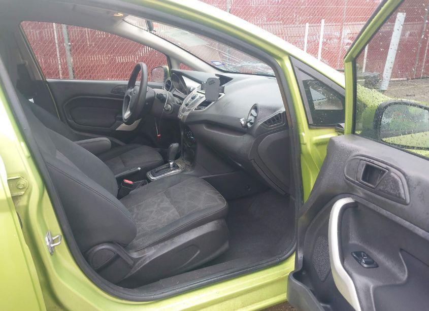 Photo 5 of 2012 Ford Fiesta SE (VIN 3FADP4EJ6CM145847)