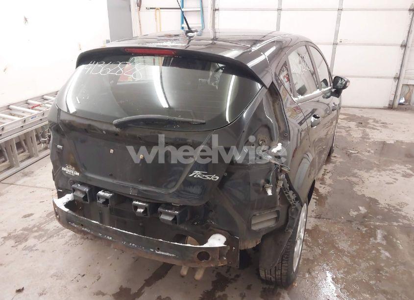 Photo 4 of 2013 Ford Fiesta SE (VIN 3FADP4EJ6DM109951)