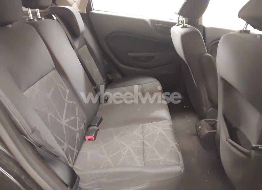 Photo 8 of 2013 Ford Fiesta SE (VIN 3FADP4EJ6DM109951)