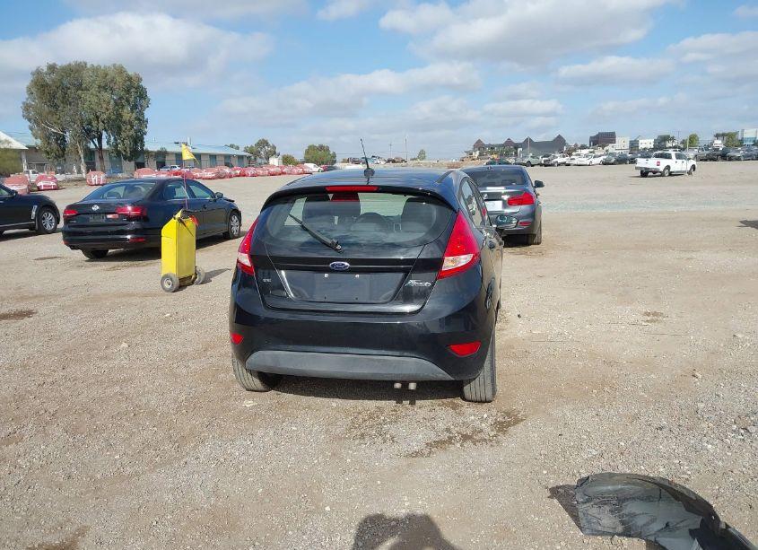 Photo 16 of 2013 Ford Fiesta SE (VIN 3FADP4EJ6DM153738)