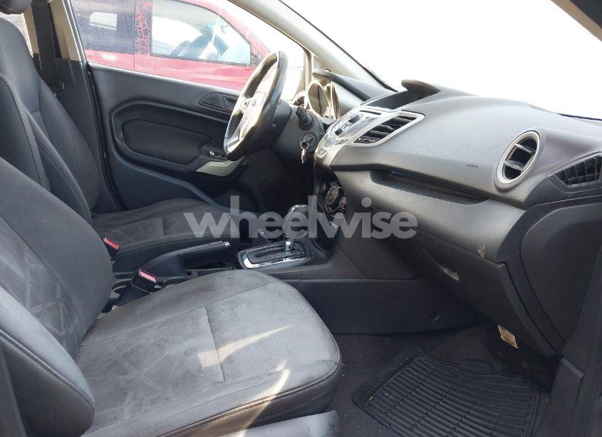 Photo 5 of 2013 Ford Fiesta SE (VIN 3FADP4EJ6DM178753)