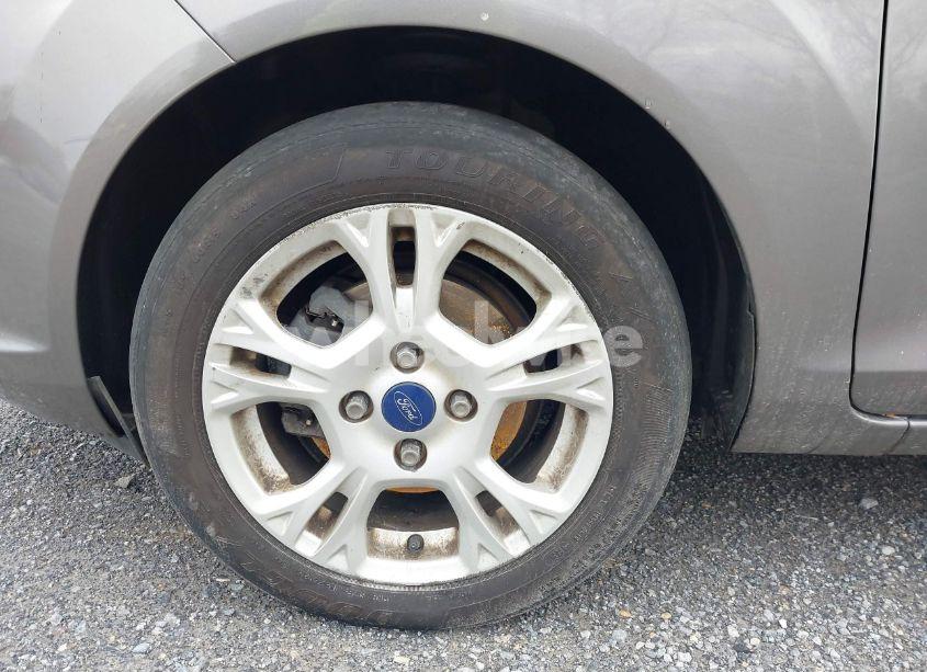 Photo 12 of 2014 Ford Fiesta SE (VIN 3FADP4EJ6EM211042)