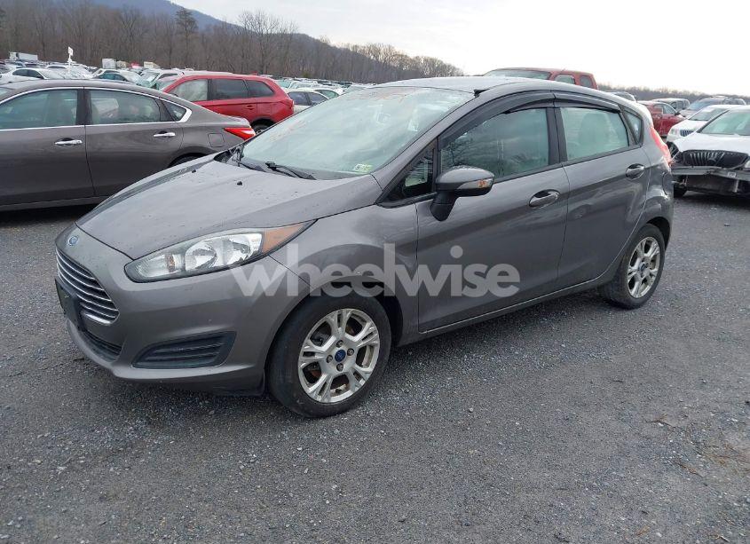 Photo 2 of 2014 Ford Fiesta SE (VIN 3FADP4EJ6EM211042)