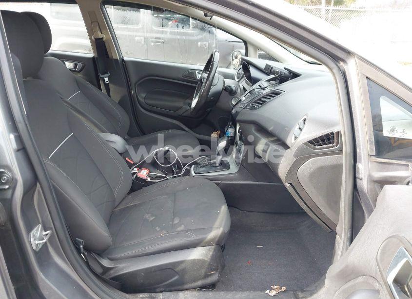 Photo 5 of 2014 Ford Fiesta SE (VIN 3FADP4EJ6EM211042)