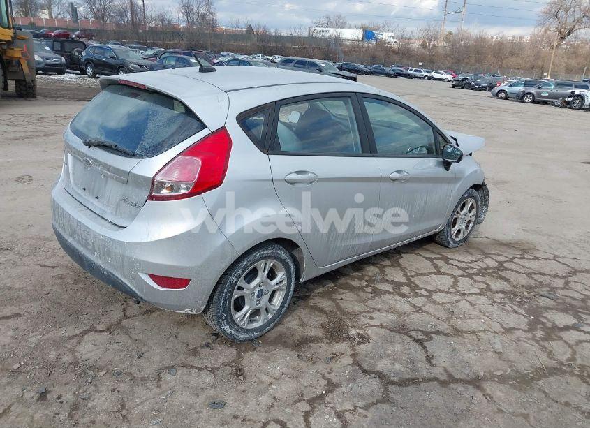 Photo 4 of 2015 Ford Fiesta SE (VIN 3FADP4EJ6FM214024)