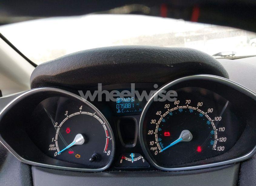 Photo 7 of 2015 Ford Fiesta SE (VIN 3FADP4EJ6FM214024)